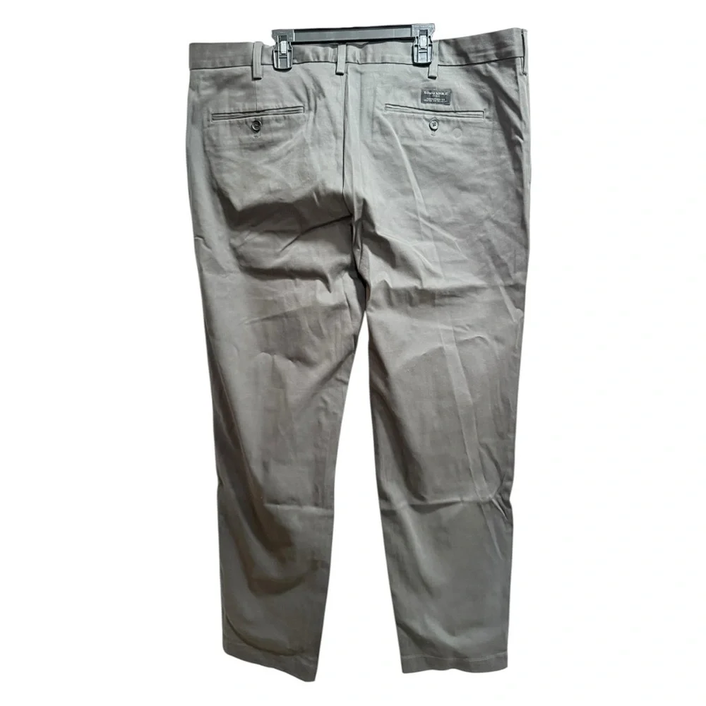 Banana Republic,‎ Aiden Slim Fit Pants, size 40x32 Dark Gray NWOT